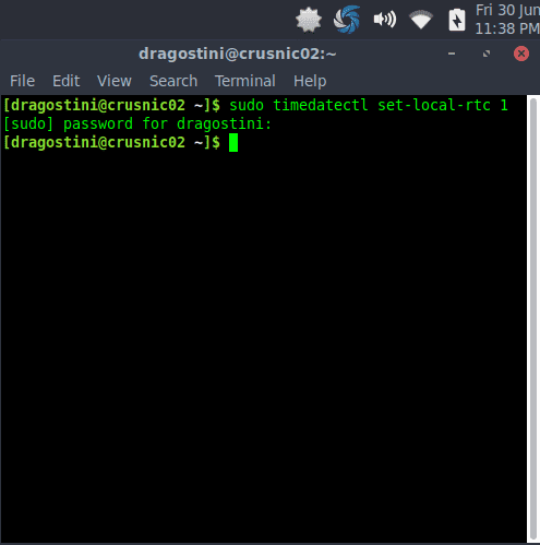 إصلاح إعدادات الساعة / الوقت غير الصحيحة أثناء التشغيل المزدوج لنظامي التشغيل Windows / Linux